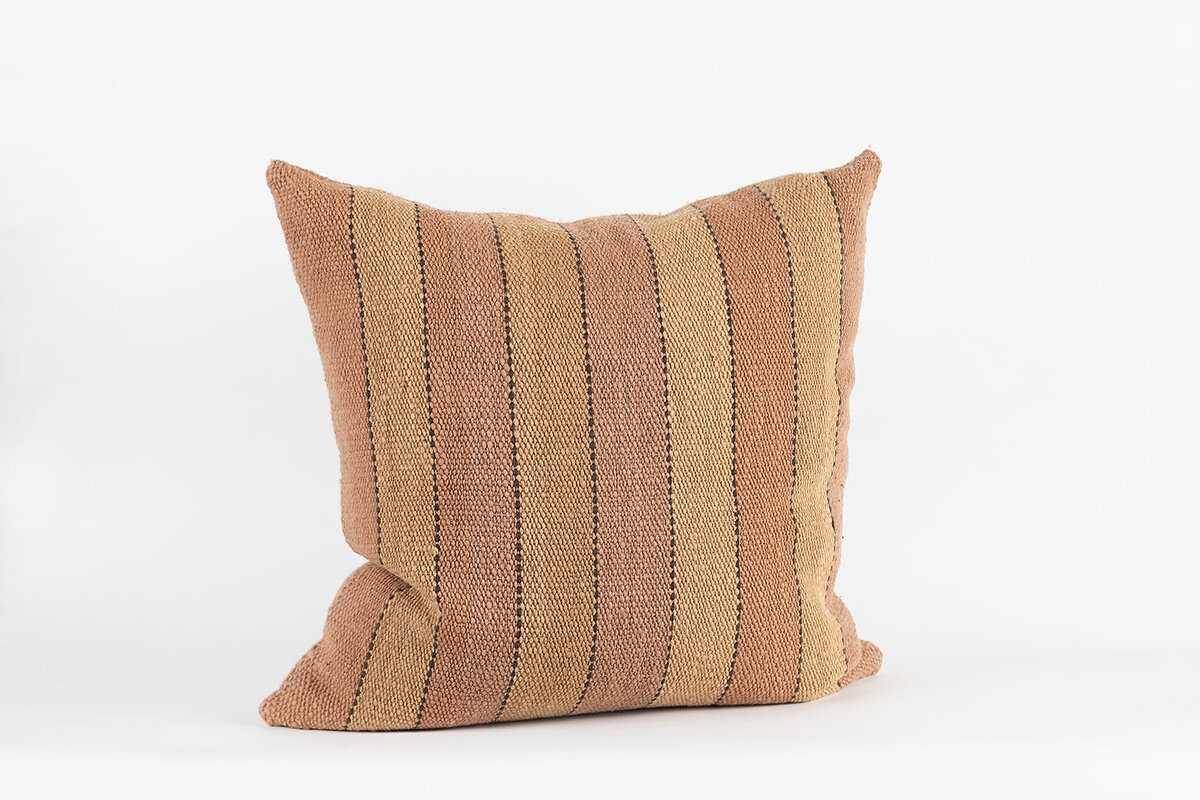 treko-chile-wool-pillow-photo-170