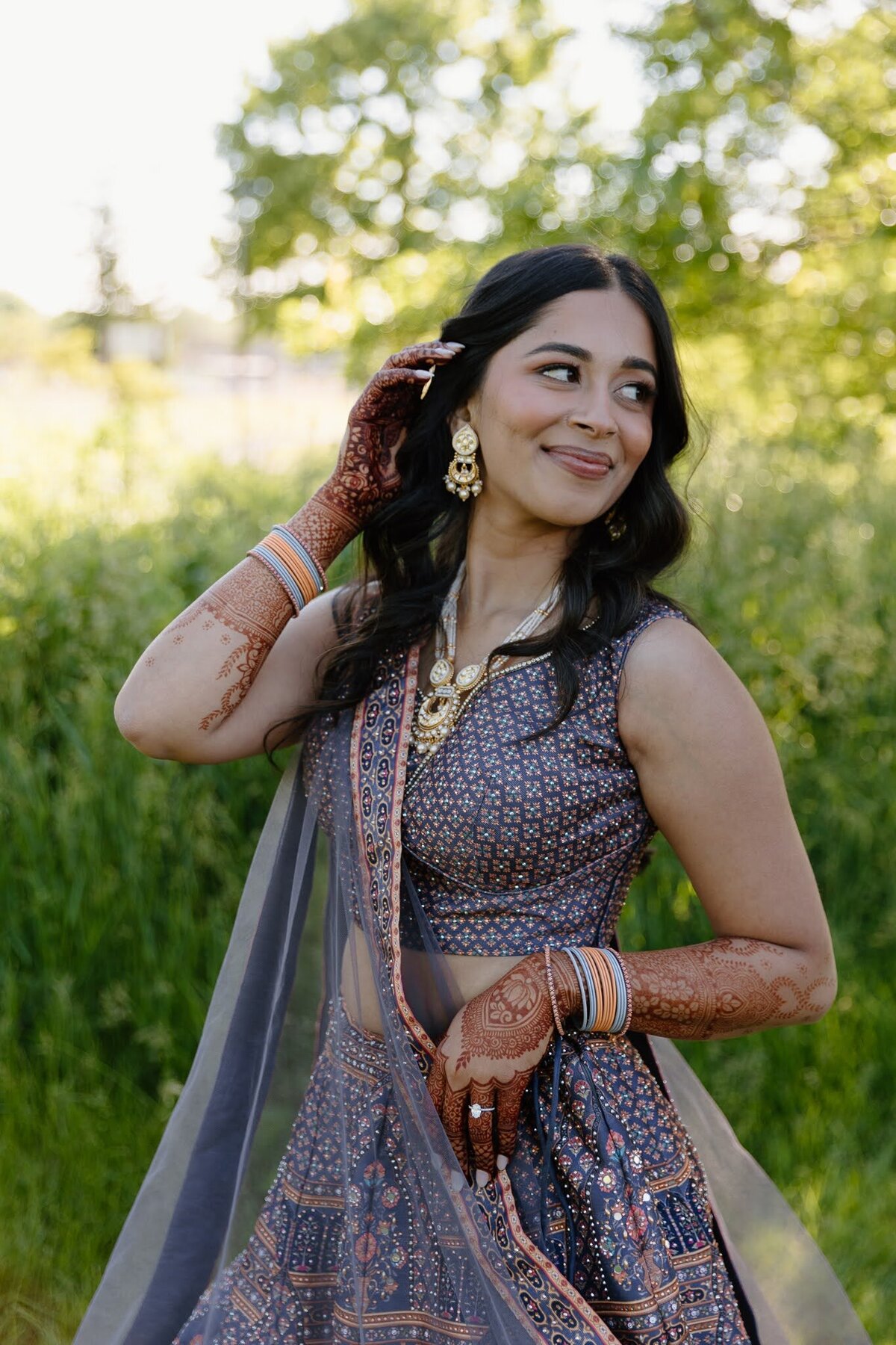 Nichole-Babiez-Photography-wedding-photographer-indian-wedding-photographer-mendhi-sangeet-baraat-luxury-chicago-illinois-marriott-schaumburg-21
