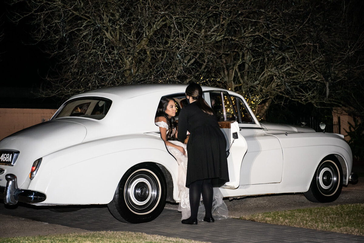Bride exists Rolls Royce Silver Cloud at Southern Oaks wedding