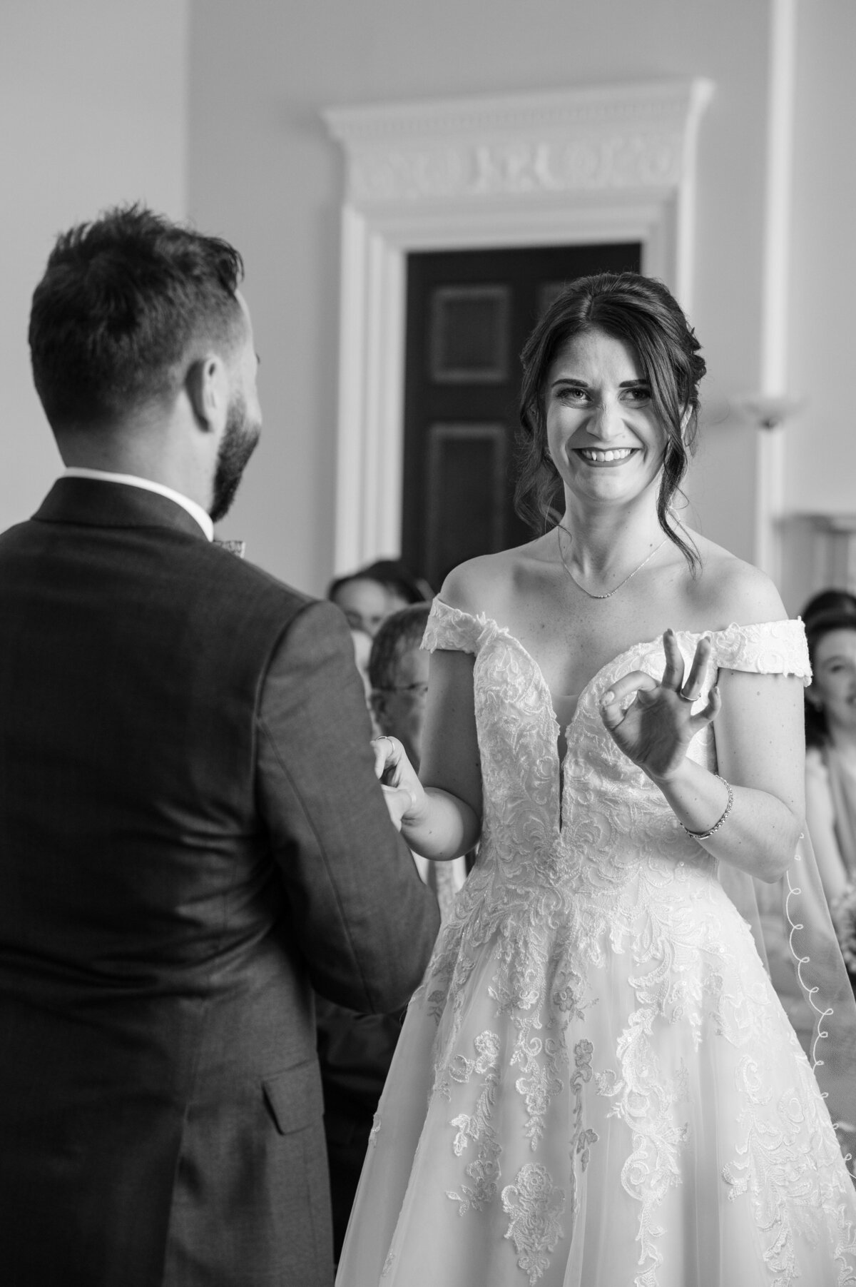 Kelmarsh-Hall-wedding-photos-1016
