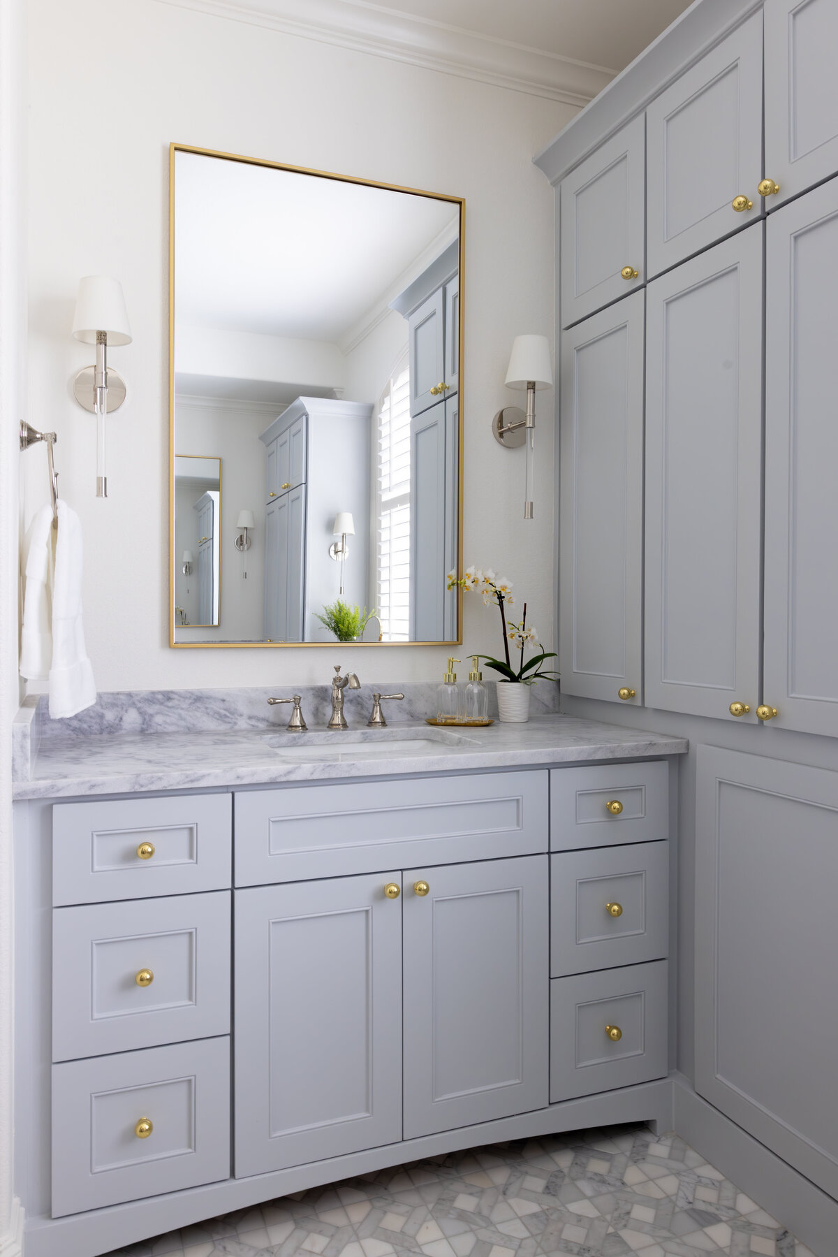 kyleen bushroe interiors rectangular gold frame mirror