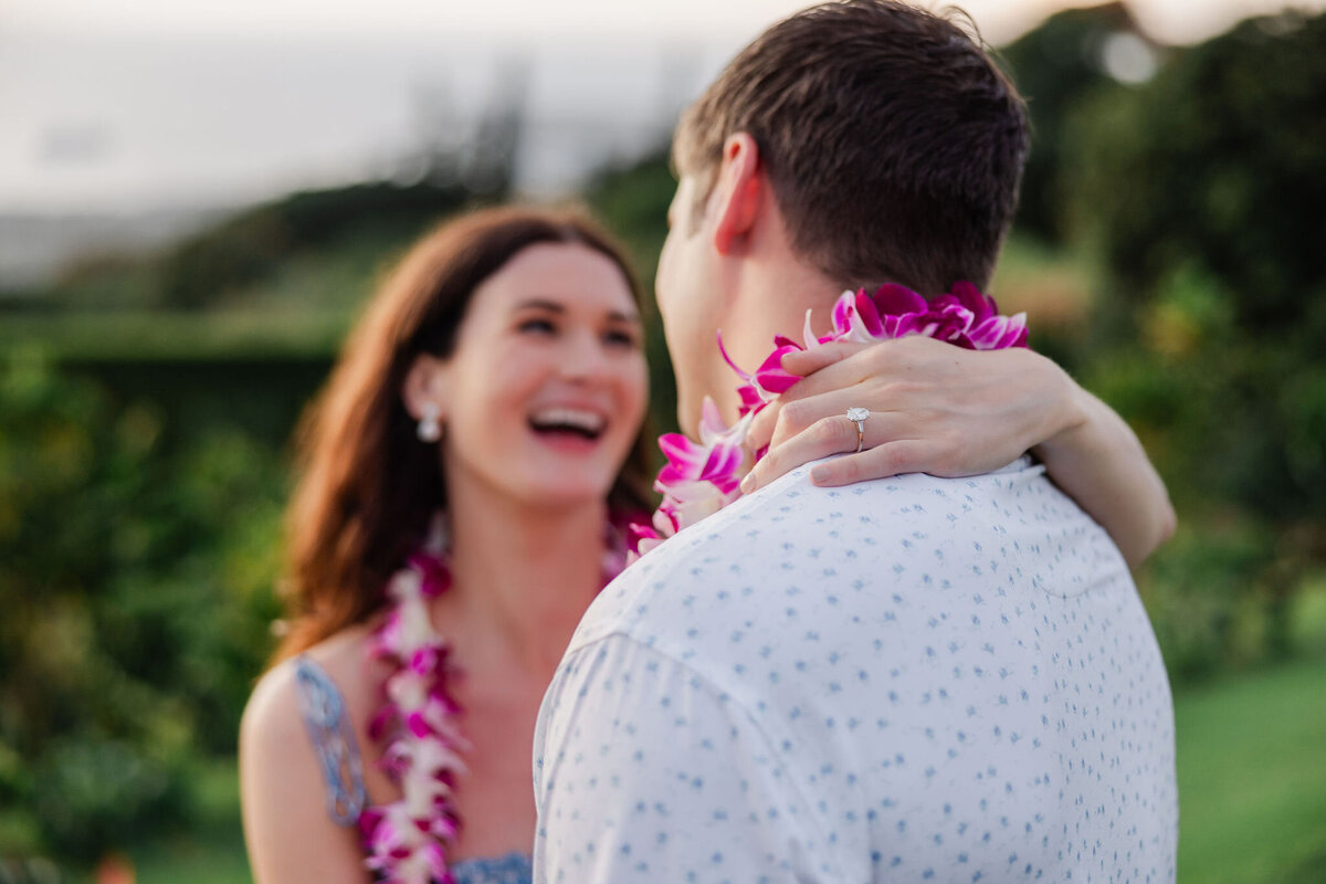 Hawaii-Engagement-Photos-Holualoa-Inn (122)