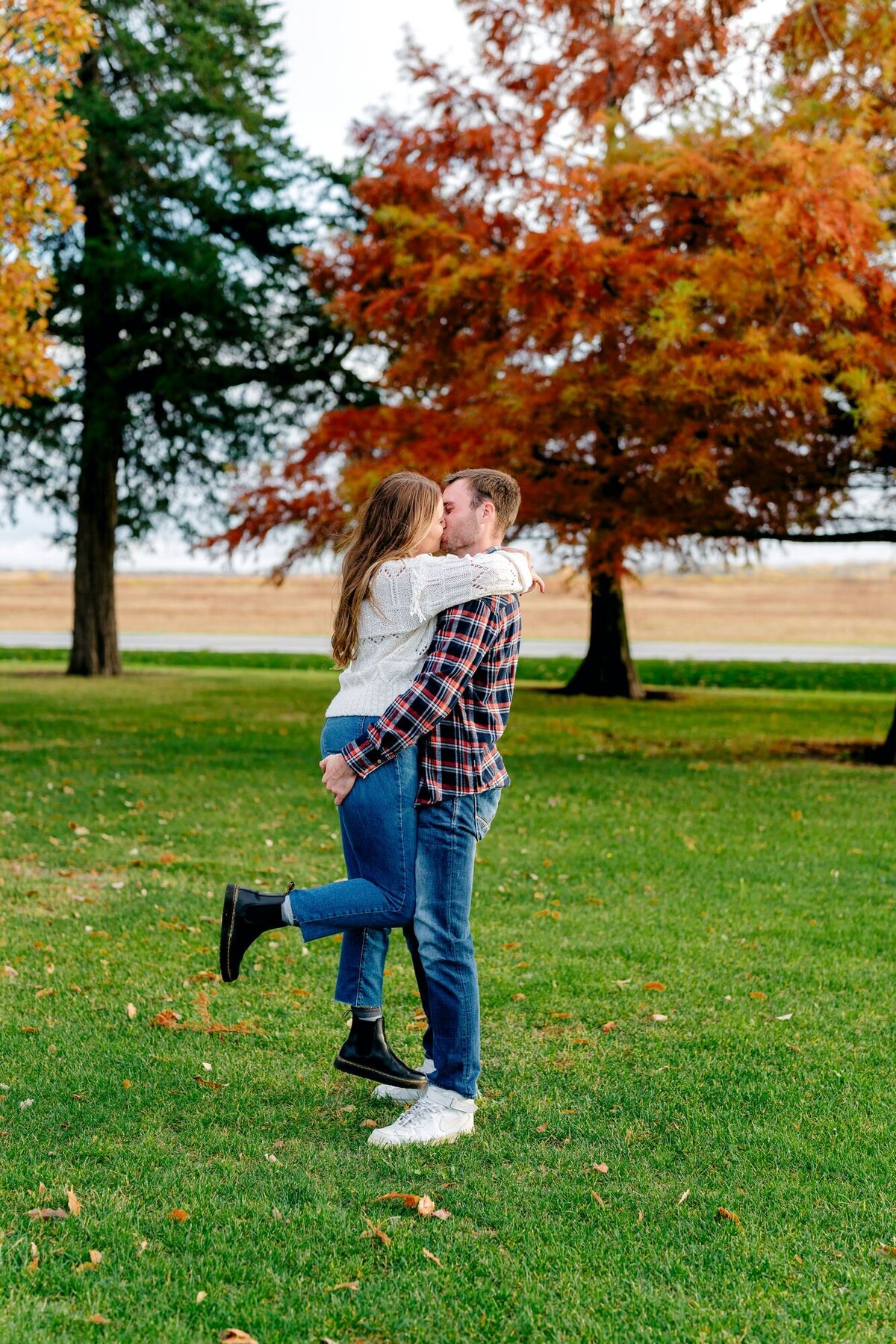 twirling-couple-engagement-photo