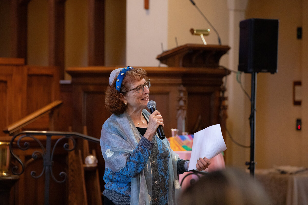 vibrant-temple-shalom-of-south-bay-bat-mitzvah-10