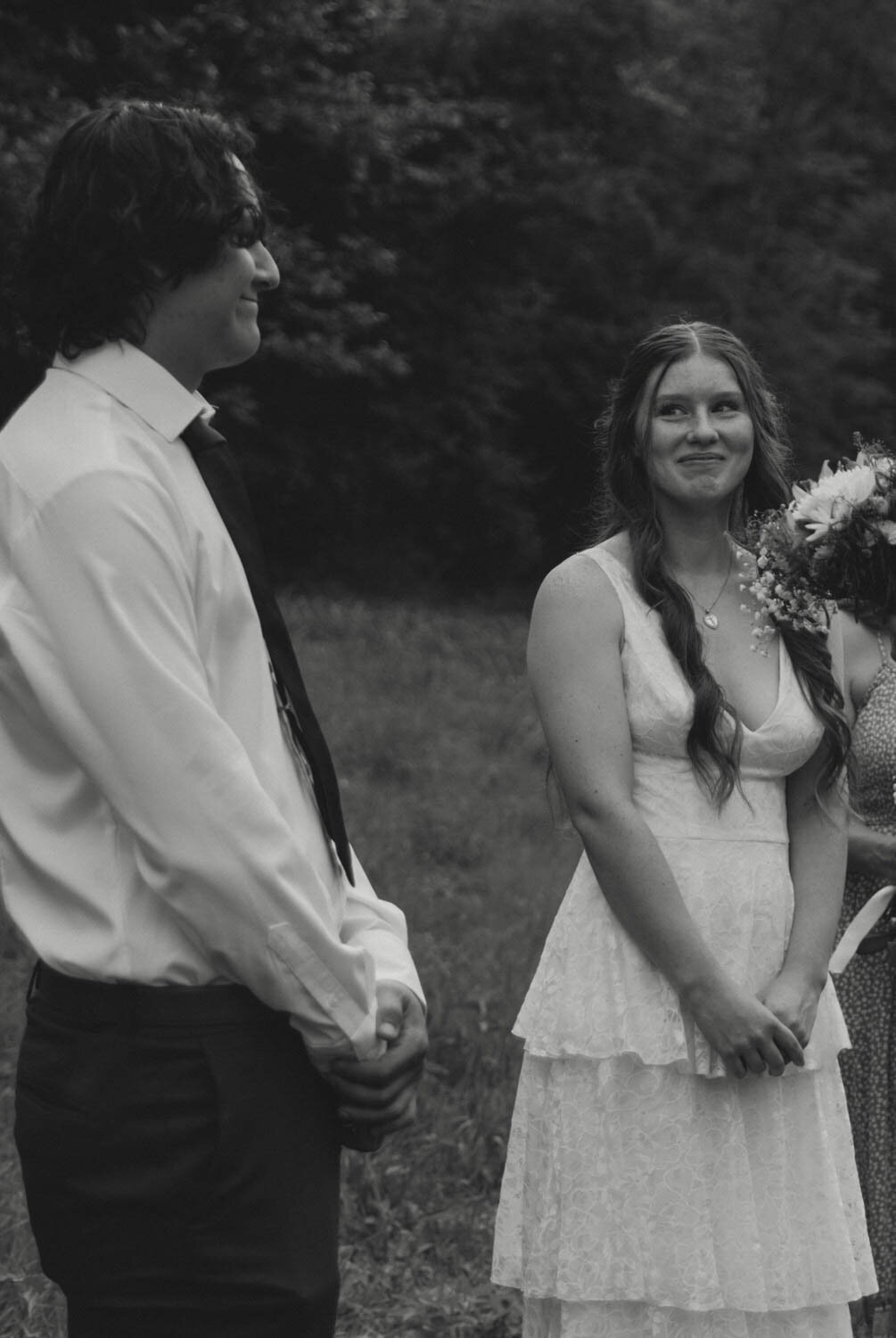 Grand-Rapids-Elopement-Flower-89_3