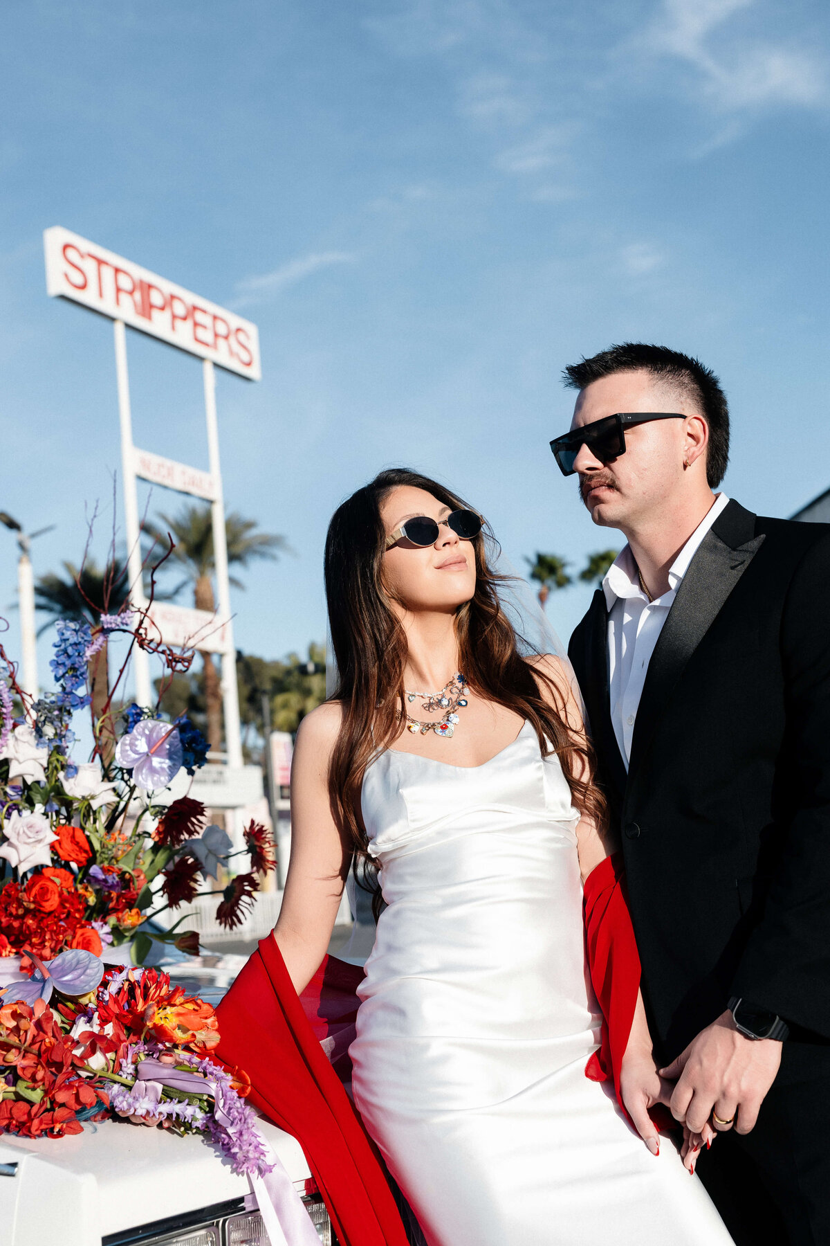 3_riskyexposure_las-vegas-elopement-photography