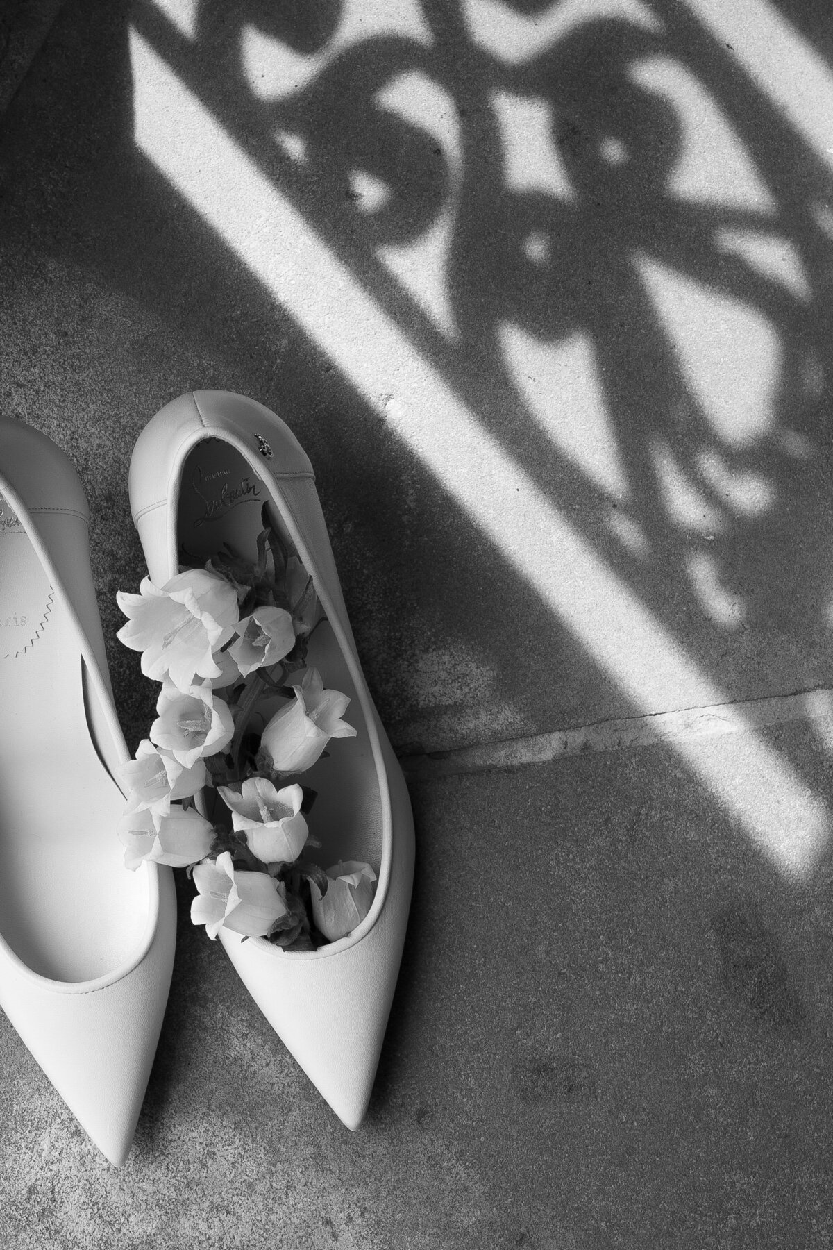 golden hour champagne ivory stone manor wedding lake geneva-7