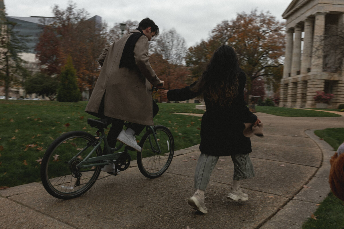 hannah-rosser-photography-timeless-elegant-romantic-documentary-lovers-new-york-city-central-park-345