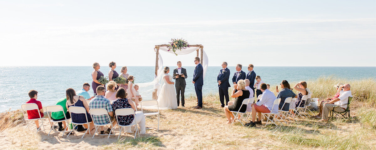 holland-michigan-elopement-lake-michigan-wedding-photographer