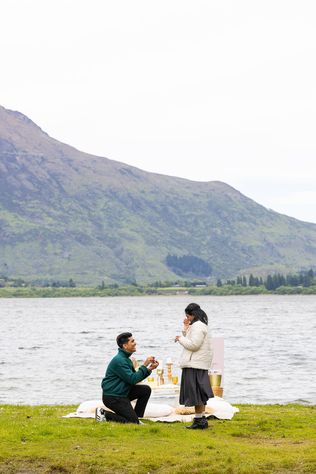 Proposal Photoshoot Lake Hayes _ Oh Darling Creative Studio _ My Secret Picnic102