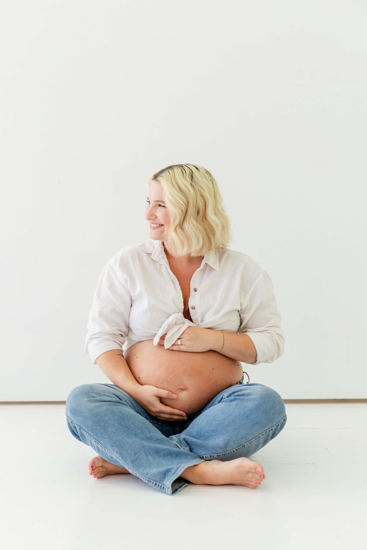 Pregnancy-Photoshoot-Motherhood-Photography-Tristate-Ohio-Kentucky-Indiana-Whitney and Birdi - Motherhood-33