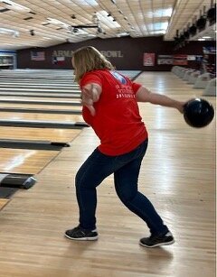 thumbnail_Teresa Baugus - Bowling 3