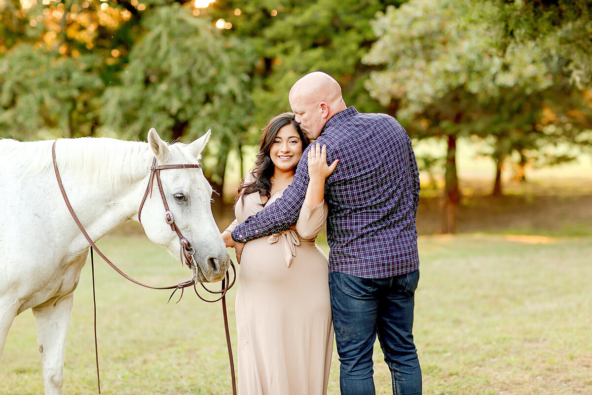 Jenny Havens Photography Dallas Texas Newborn Photographer Studio Motherhood Family Baby Custom Heirloom Imagery Light Airy Luxury JHP 10.11.20 29 WEB copy