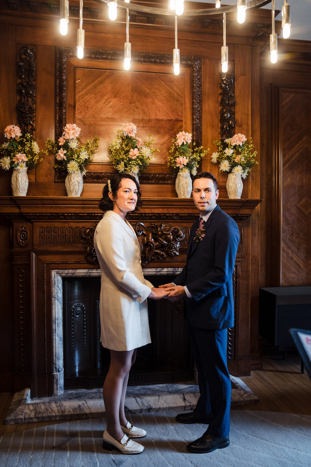 intimate-london-old-marylebone-town-hall-wedding-11