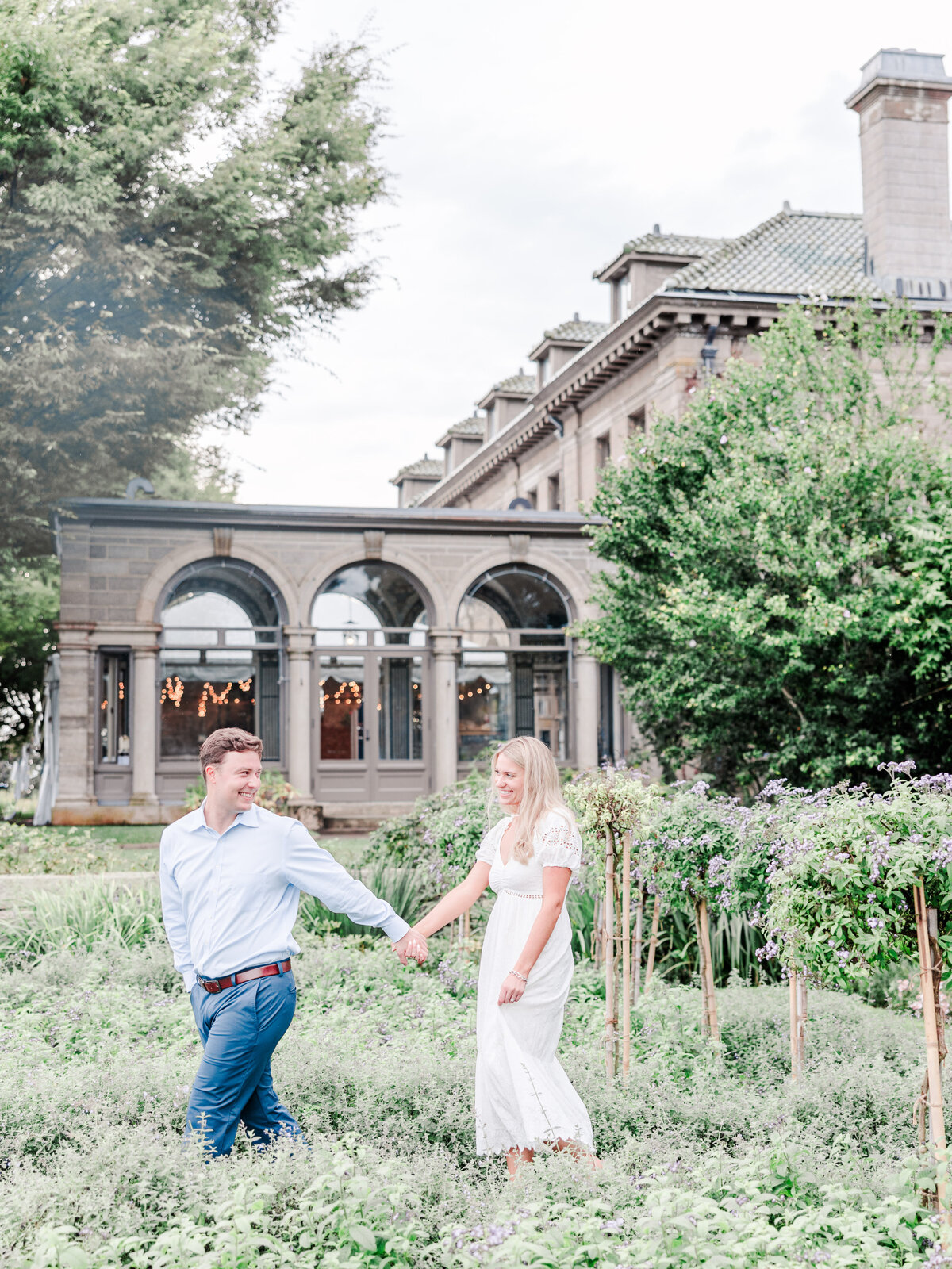 christine-antonio-engagement-session-eolia-mansion-harkness-park-waterford-ct-24