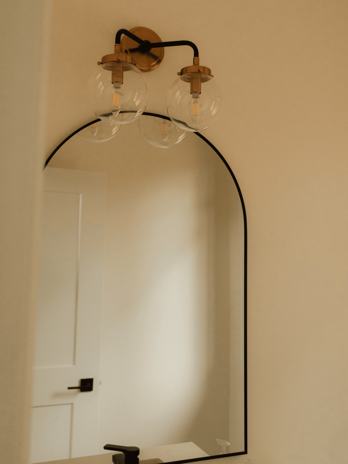 Haliburton Highlands custom home build featuring skilled trades and natural materials for a timeless design.