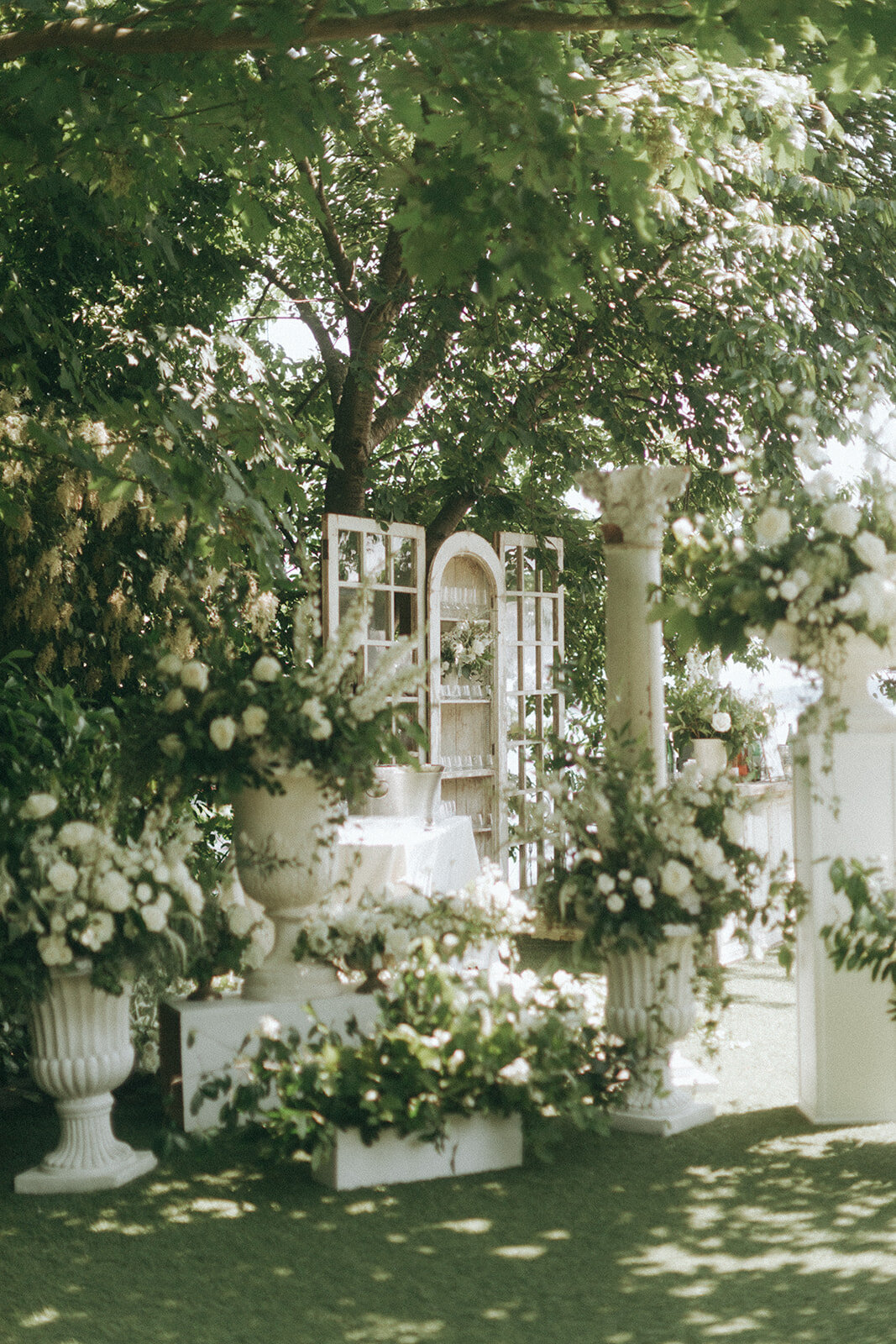 White-Admirals-House-Wedding-FLORA-NOVA-DESIGN-SEATTLE-00008