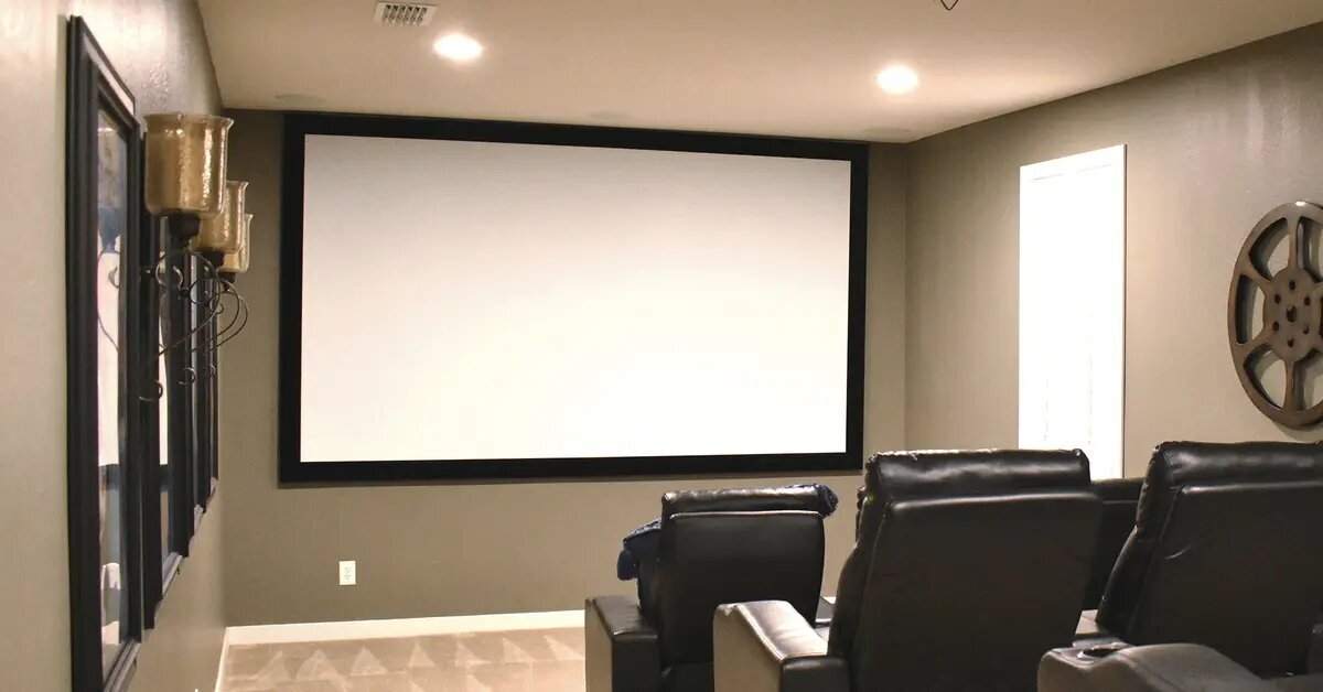 projectorscreen-2048px-top-3x2-1