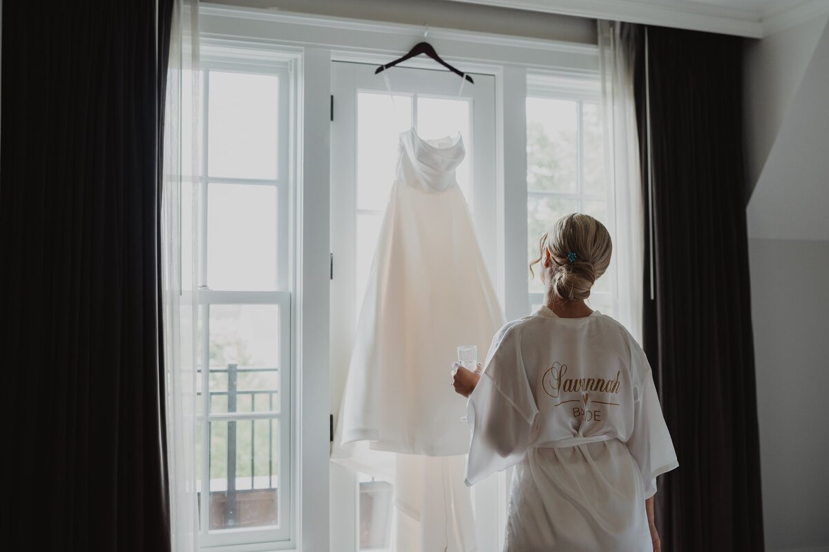 bride-dress-detroit
