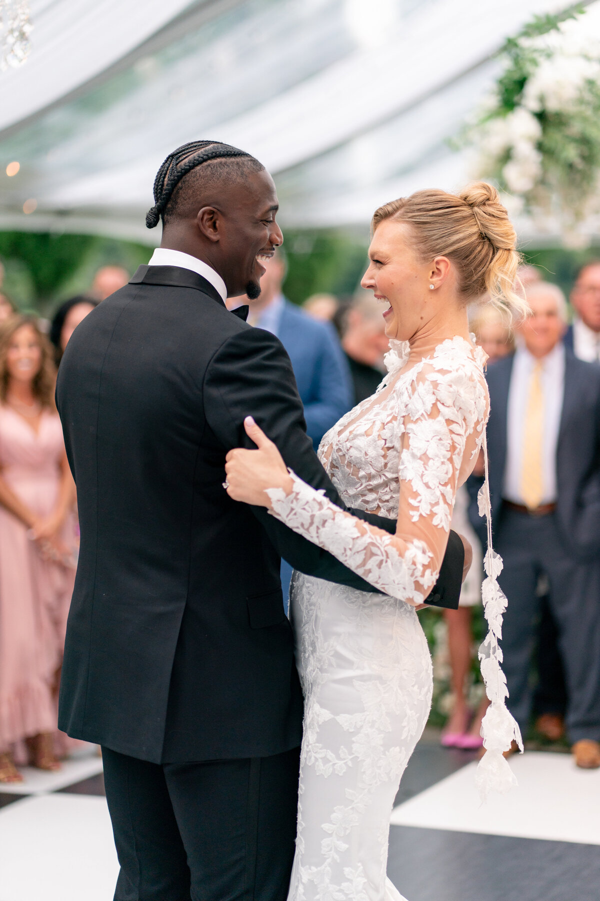 Savannah-Jamey-Country-Club-Buffalo-Summer-Wedding-42