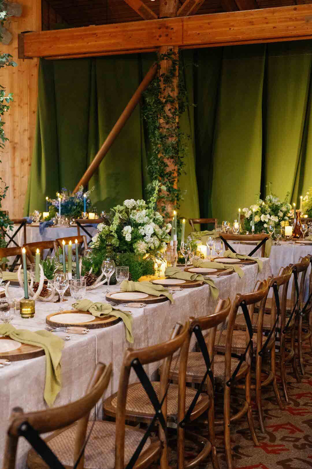 4 Spruce Saddle Lodge Wedding Reception Beaver Creek Colorado Mountains by @GoBella GoBella.com 18