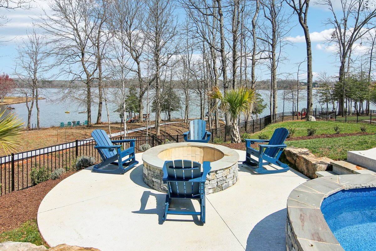 68-web-or-mls-Coolwater Dr-068