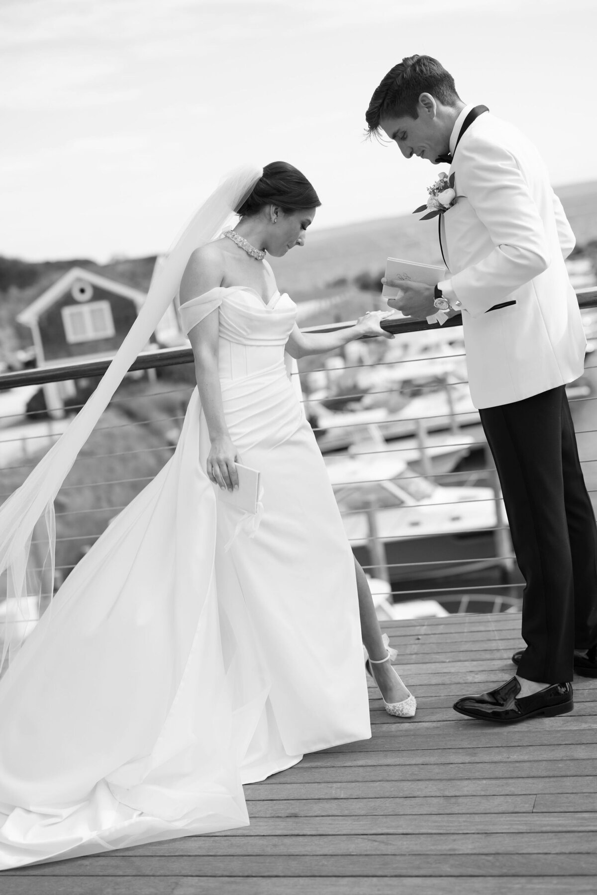 Reading the Vows First Look by Lisa Blanche Photography