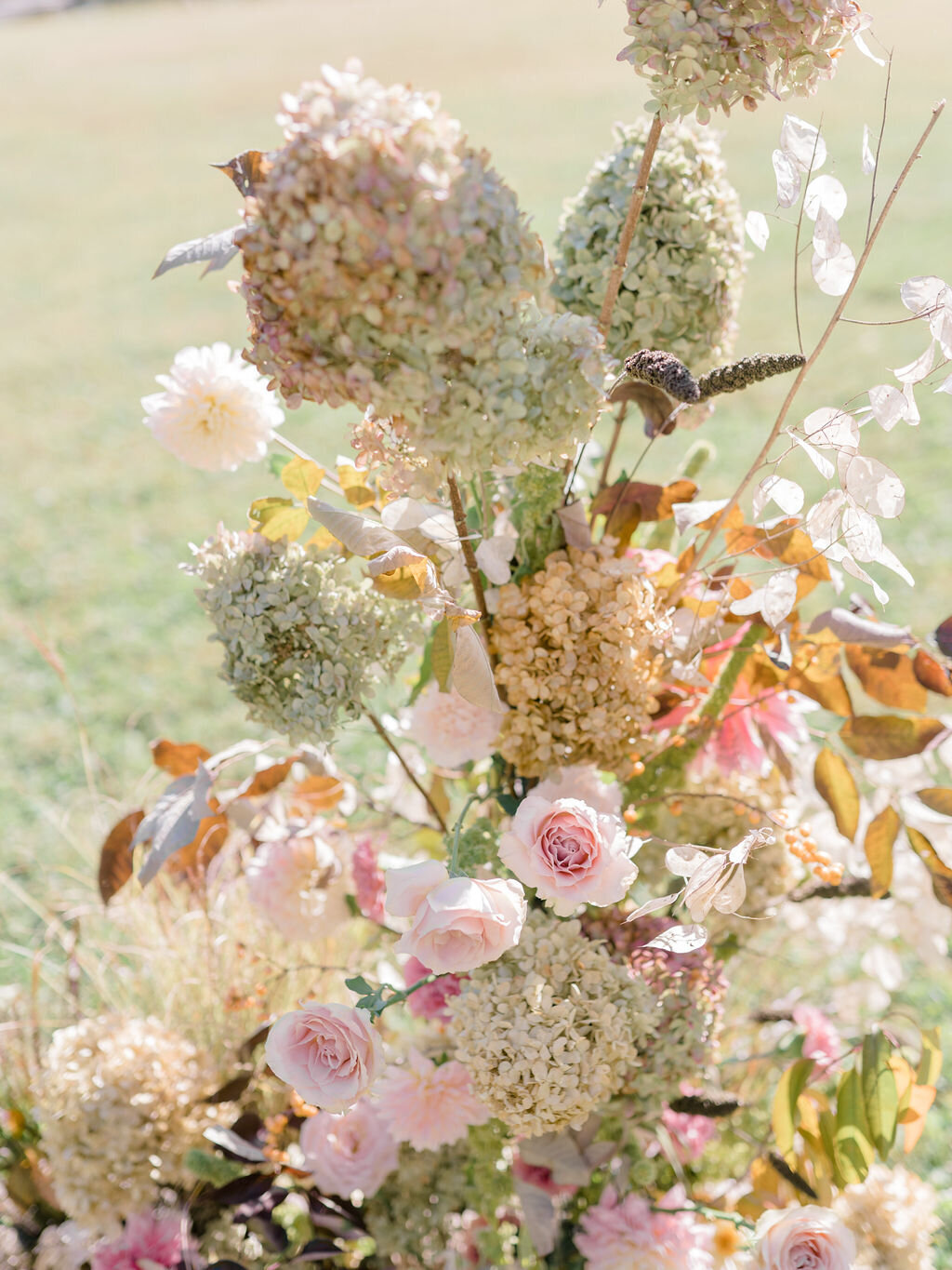 26_Kate Campbell Floral Autumnal Estate Wedding by Courtney Dueppengiesser photo