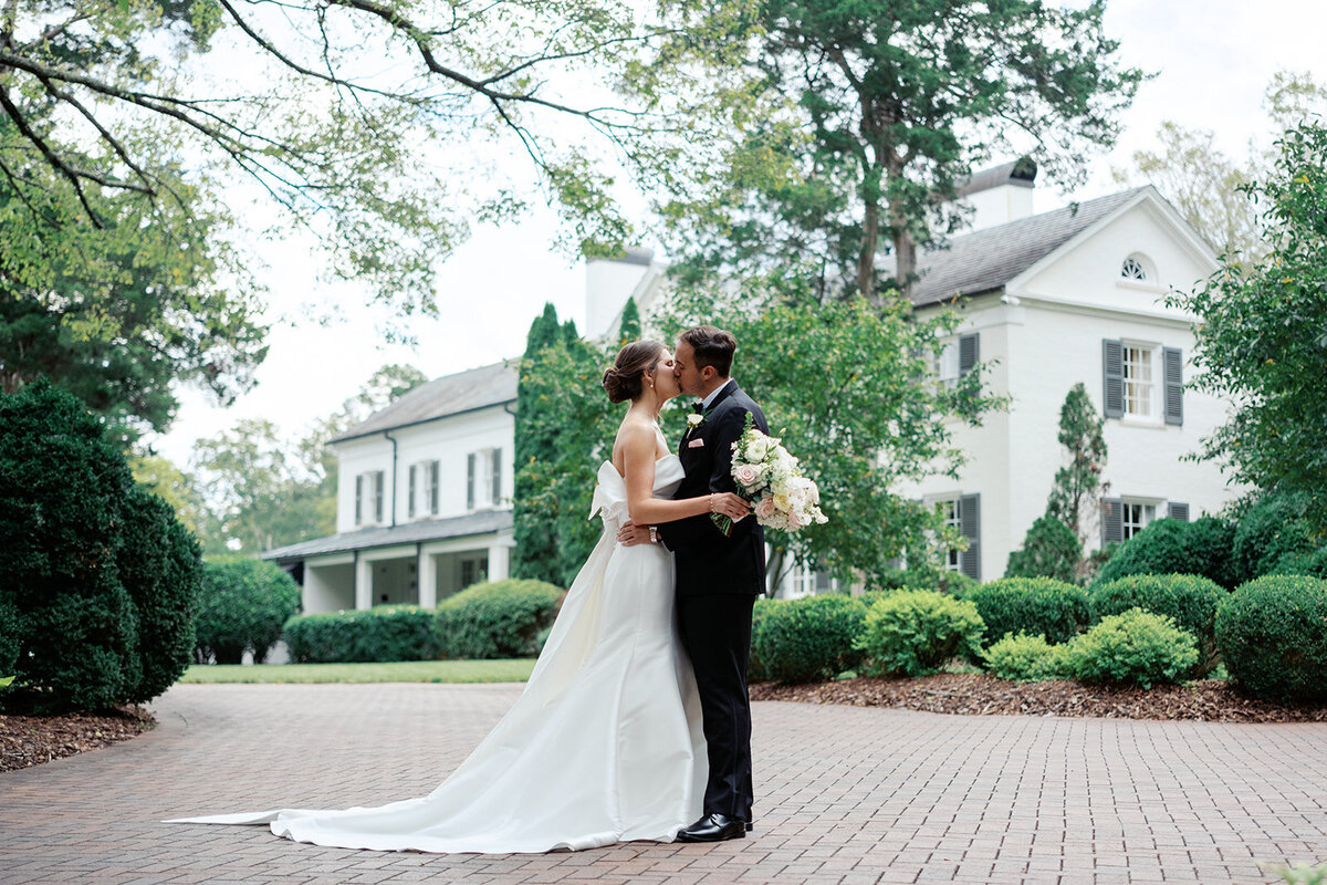 3. First Look & Formals _ J&C Boxwood Estate NC Wedding _ The Reeses-64
