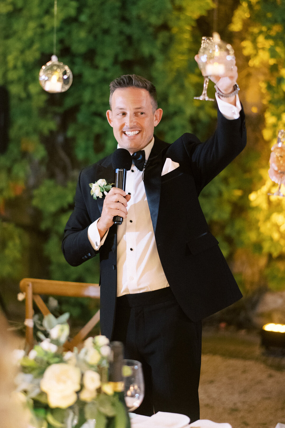 Maïlys Fortune Photography Husband Wife Wedding Weddings Photography France Switzerland Italy Timeless Dreamy Imagery Bilingual French English Destination Weddings Destination Wedding Provence French Riviera Paris Lake Como Tuscany130