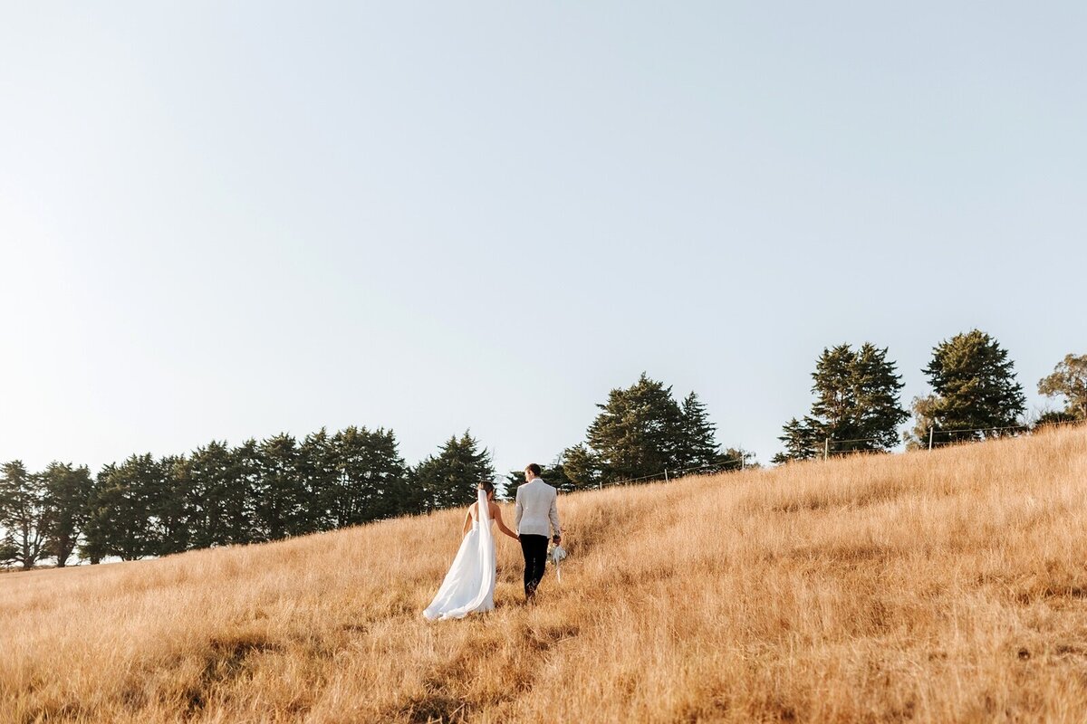 Elope-micro-wedding-elopement-yarravalley-melbourne-Balgownie-Estate20