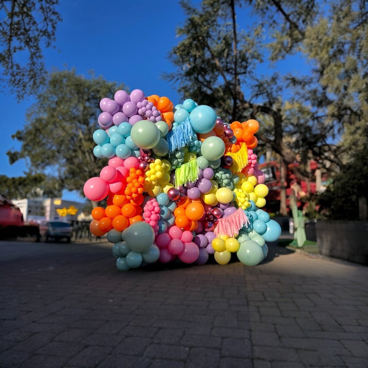 Balloons Orange County 440