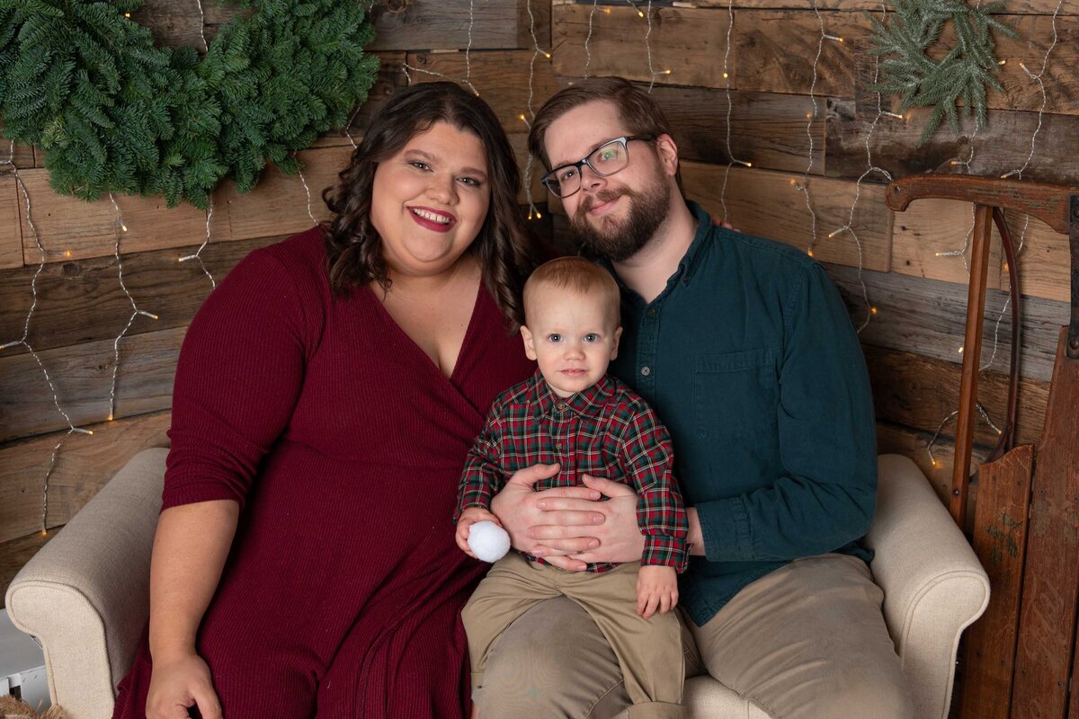 Family-Christmas-Mini-Studio-Session