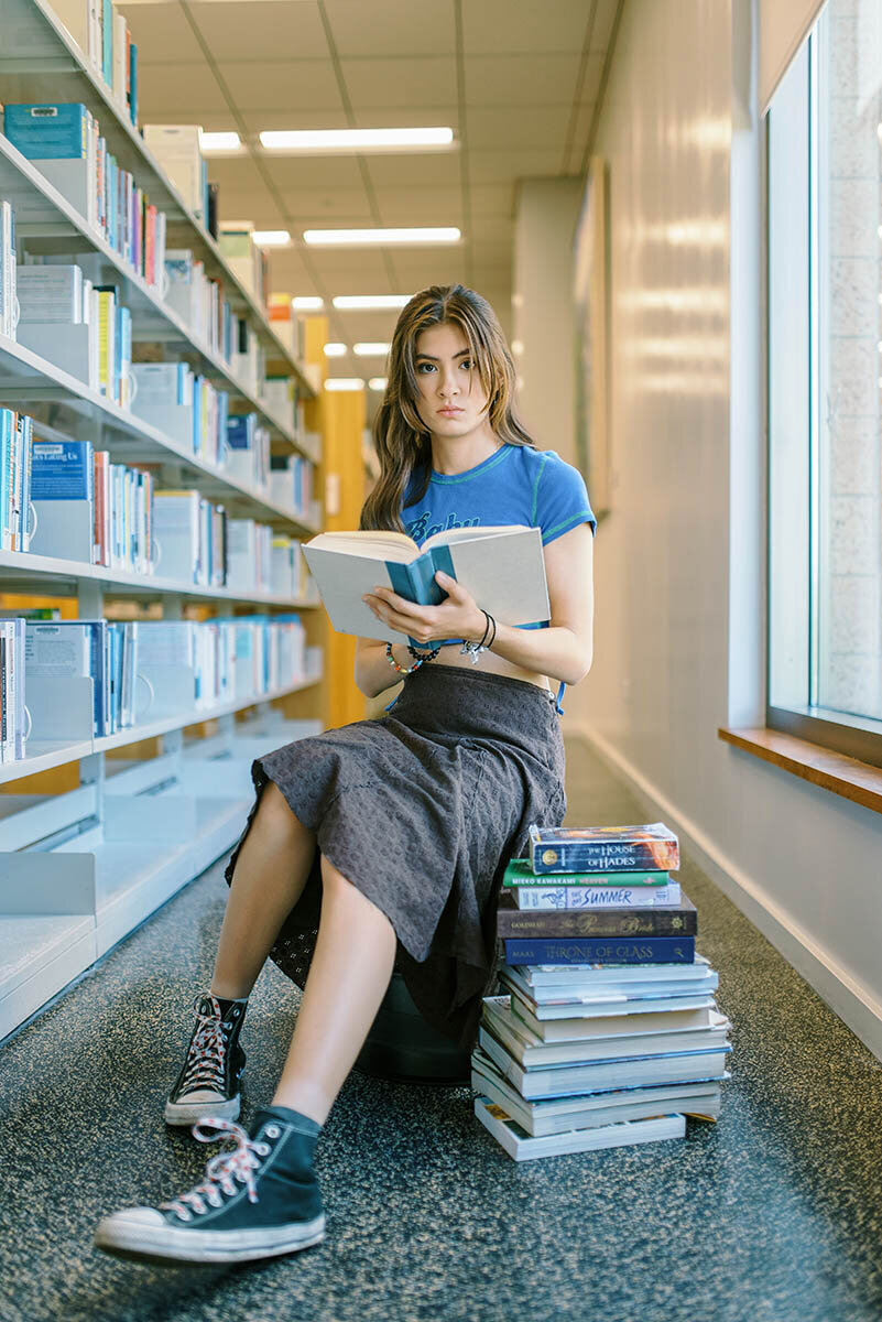 cs-05-oak-park-library-senior-photos