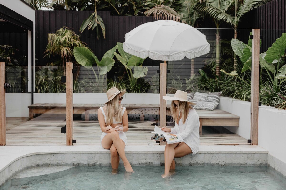pool pause