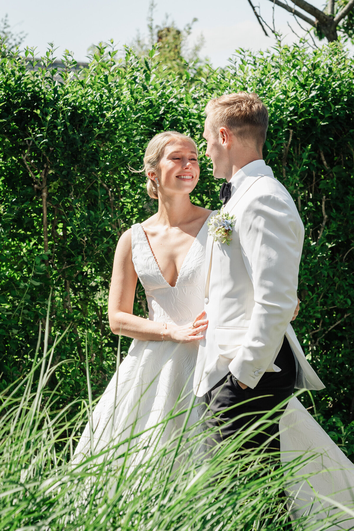 June-Wauwinet-Toppers-Beach-Wedding-008