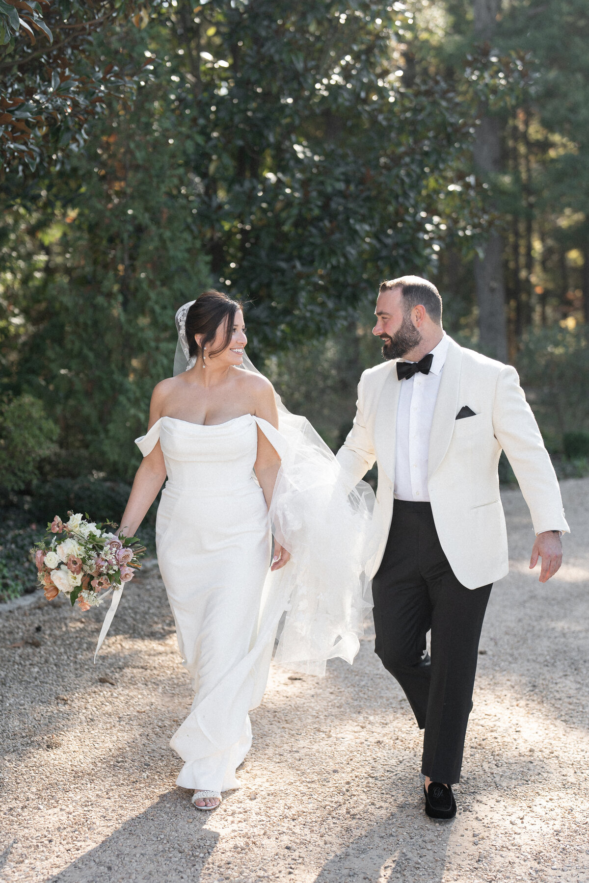 Virginia Wedding Photographer Hannah Malloy-23
