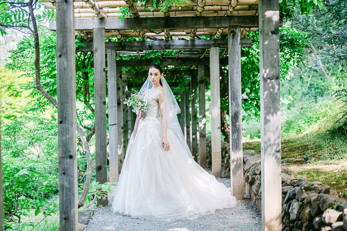 studio-dukesa-amy-huang-fine-art-destination-wedding-film-photography-showit-design-partner-hakone-134