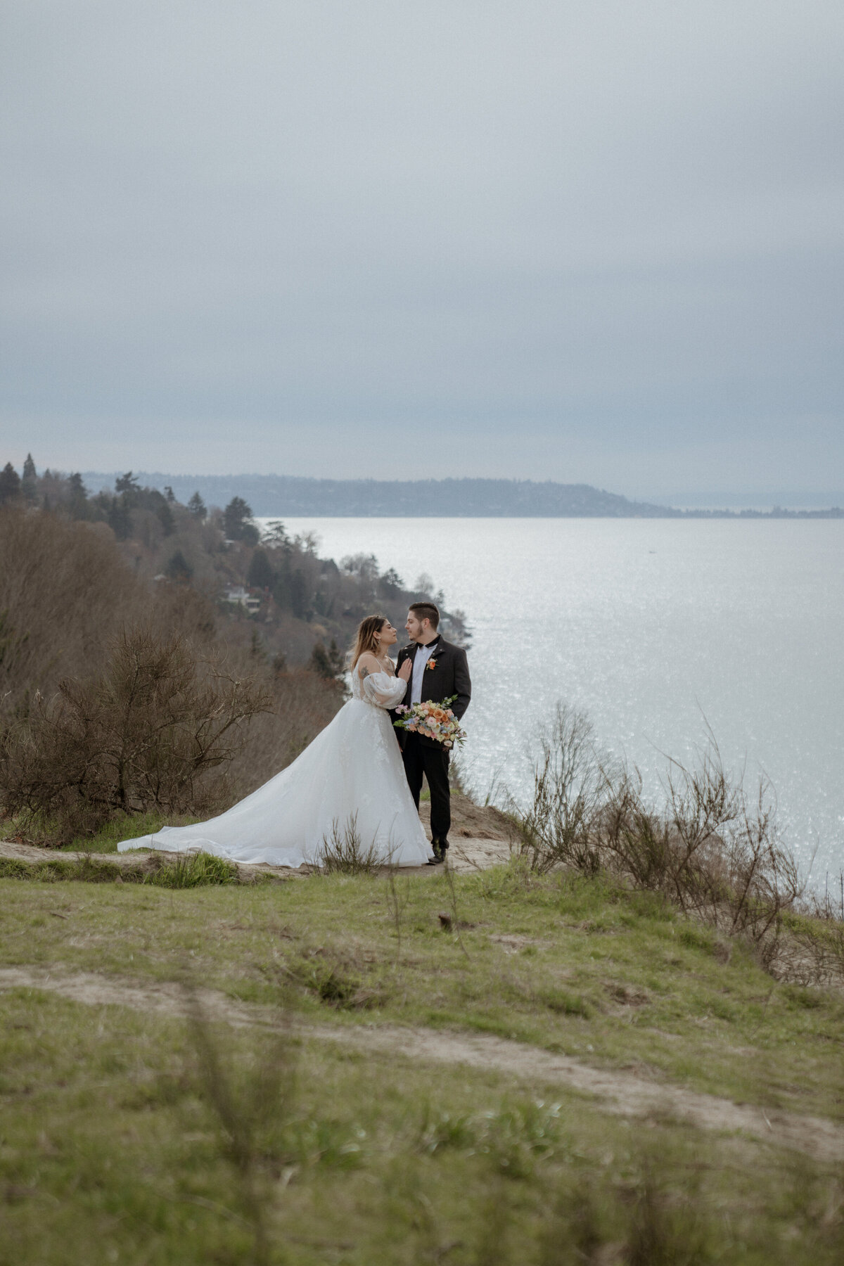 Cristal-Esteban-Elopement-at-Discovery-Park-in-Seattle-Amy-Law-Photography-17