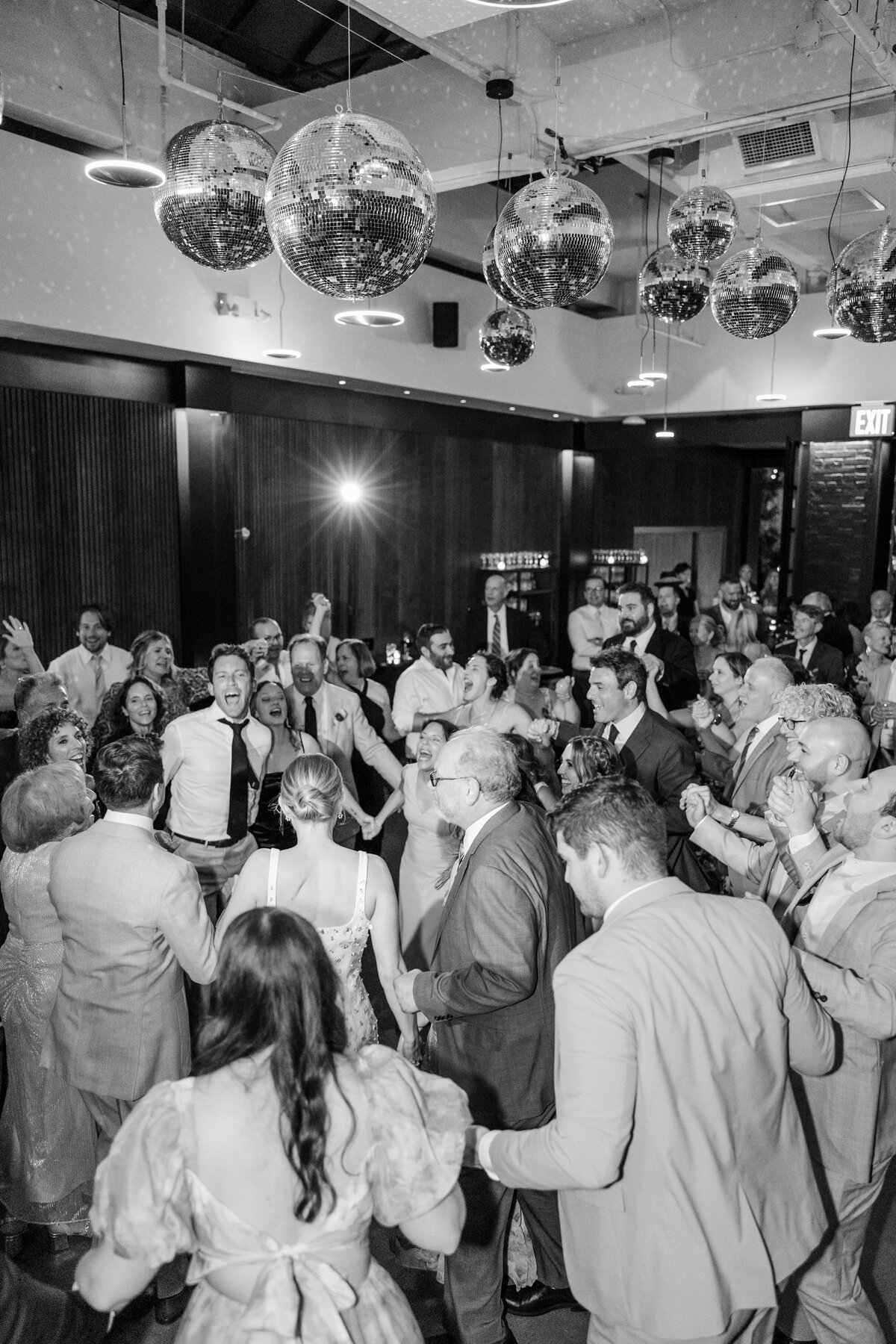 SSP-Corey-Aaron-Wedding-Sneak-Peek-99