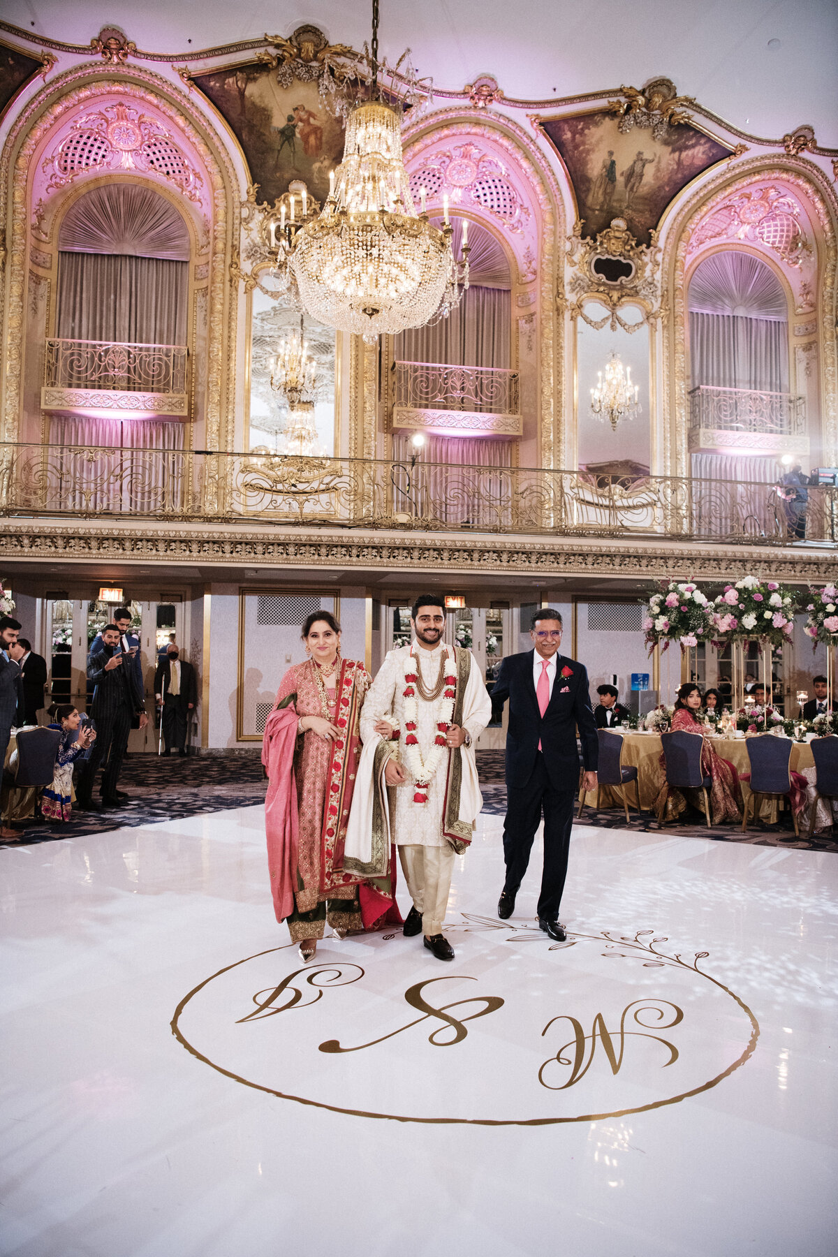 maha_studios_wedding_photography_chicago_new_york_california_sophisticated_and_vibrant_photography_honoring_modern_south_asian_and_multicultural_weddings18
