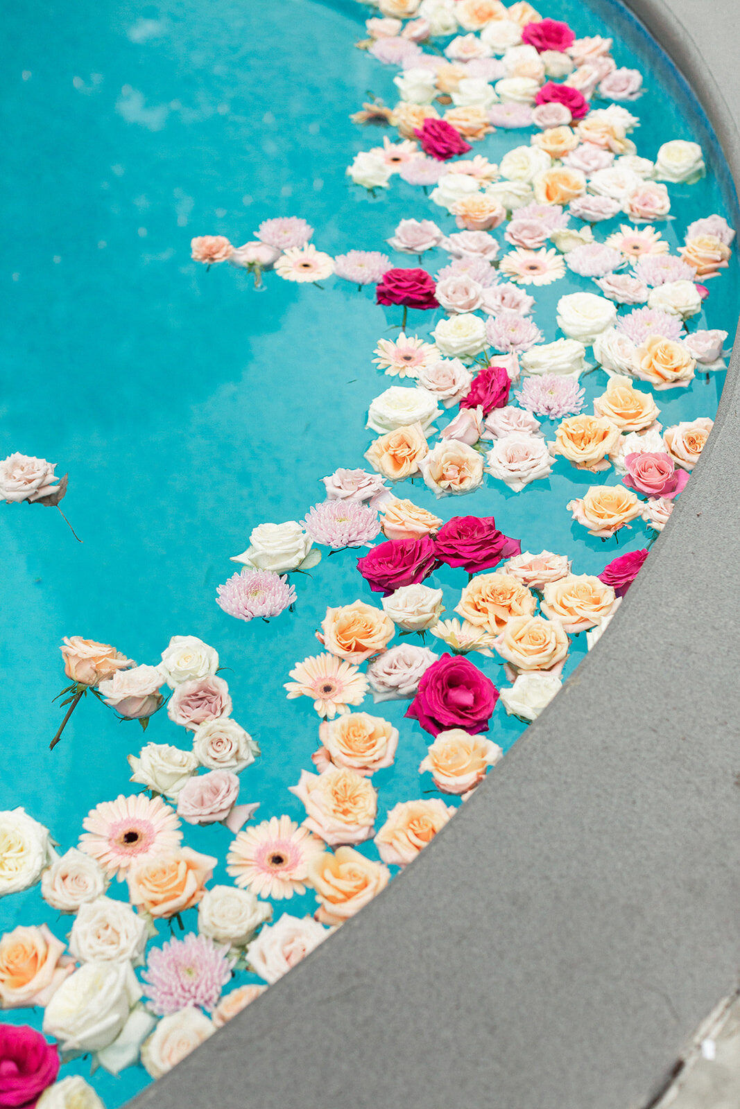 Kate-Murtaugh-Events-flower-private-estate-pool-wedding-design-MA