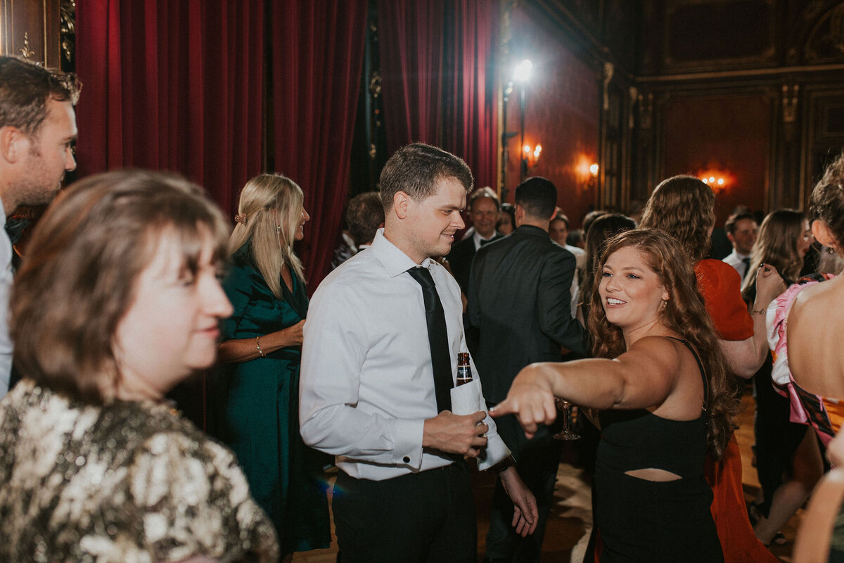 WELLING-FLORES.Wedding.EngineersClub-rcptn-248
