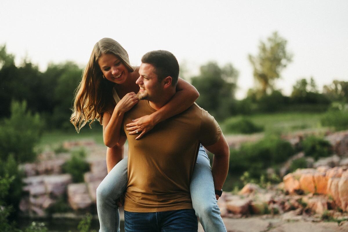 Sioux Falls Engagement photography-12