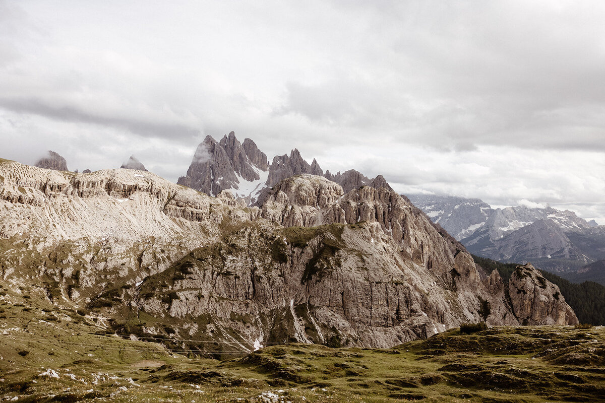 Dolomites-dallinhassard-1792