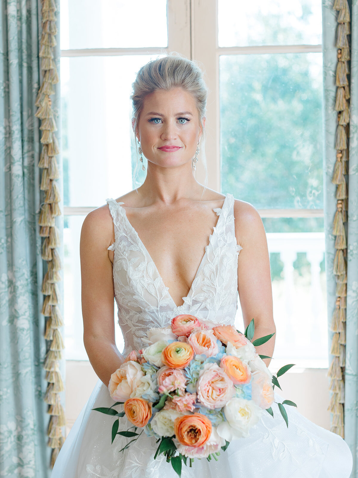 Abbey_2bIles_WeddingPreviews-18