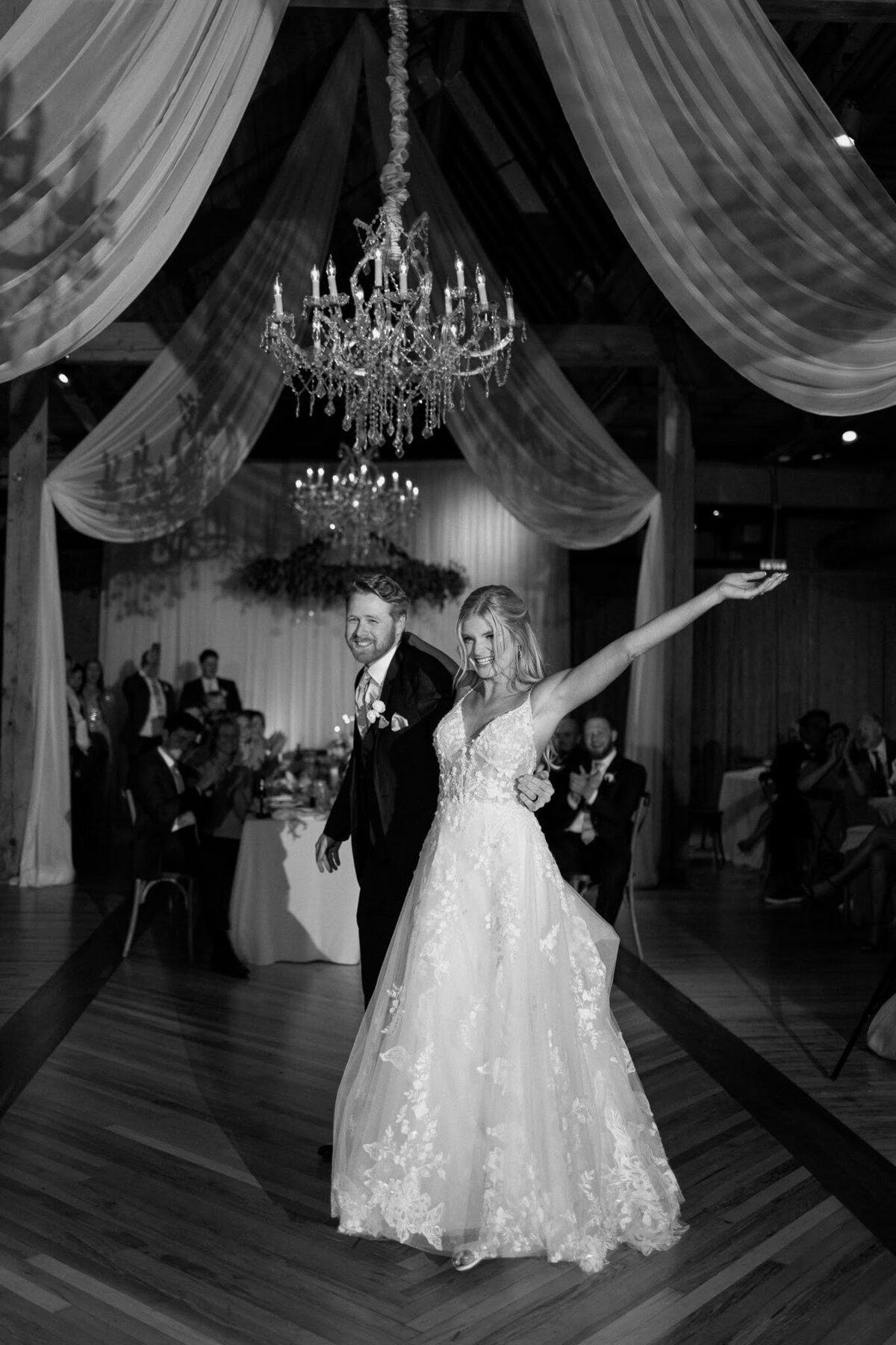 Jack-and-Julia-6.16.2023-Nichole-Babiez-Photography-Chicago-Illinois-wedding-photographer-bridgeport-art-center-downtown-wrigley-building-union-station-couples-wedding-party-portraits-reception-candid-luxury-downtown--93
