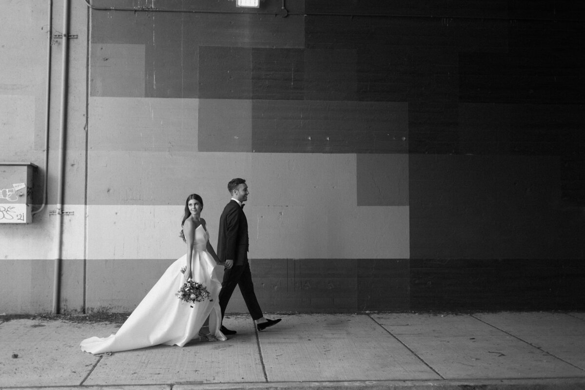 WINDANDGOLDPHOTOGRAPHY_CHICAGOWEDDINGPHOTOGRAPHER_-2