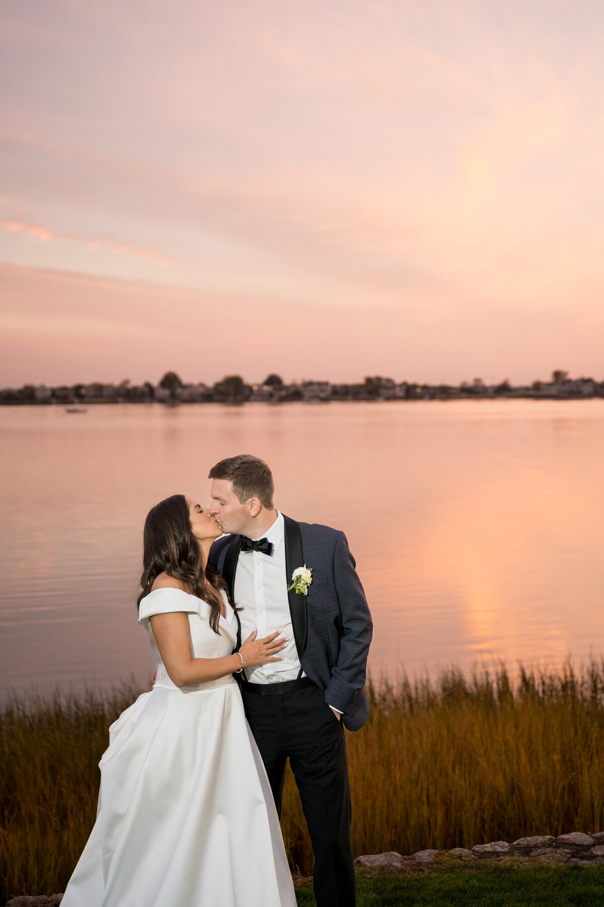 inn-at-longshore-wedding-portraits-robert-norman-photography