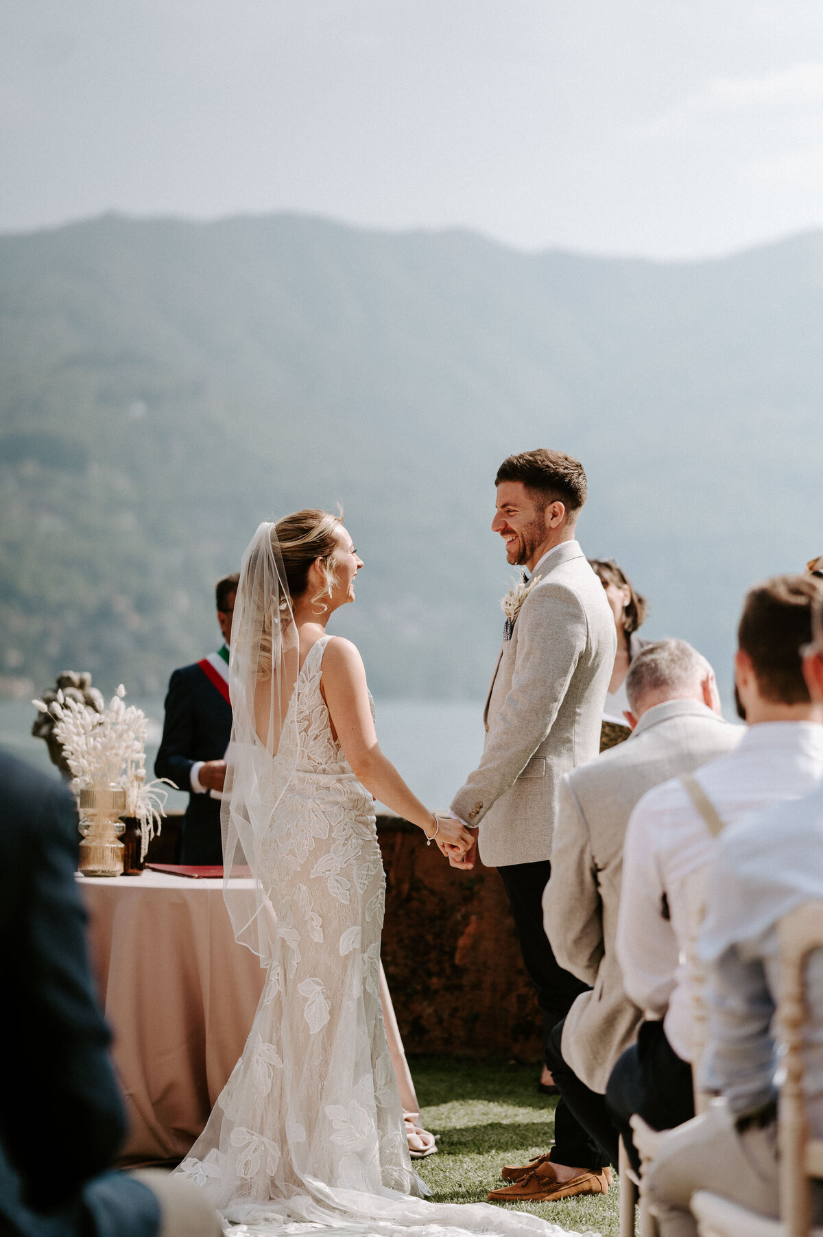 Lake Como Wedding Photographer Italy Villa Regina Teodolinda - Laura Williams Photography - web - 13